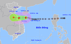 Tin bão mới nhất: Bão số 4 giật trên cấp 10, sắp vào đất liền, miền Trung đỉnh điểm mưa bão