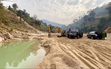 Hà Giang: Ngang nhiên khai thác cát sỏi trái phép ở Hoàng Su Phì