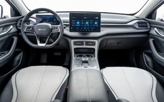 Sedan hạng C giá 696 triệu đồng bán ở Việt Nam mạnh nhất phân khúc, rẻ hơn hẳn Honda Civic