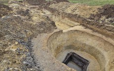 Thành phố 2.000 tuổi “trỗi dậy” từ bên dưới thị trấn châu Âu