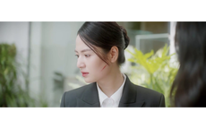Kim Ngân vừa lên chức đã đón nhận cú sốc vì bị bạn gái của 'tổng tài' đến đánh ghen
