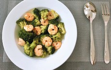 Loại rau giúp hỗ trợ dinh dưỡng ở người bị gan nhiễm mỡ, chế biến được nhiều món ngon