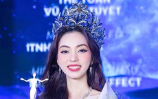 Sắc vóc nữ sinh 22 tuổi vừa đăng quang Hoa hậu Sinh viên Việt Nam 2025