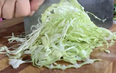 Thứ rau mùa đông giúp xương khớp khỏe mạnh, nấu vài phút là có món ngon ấm bụng, bổ dưỡng trời lạnh