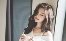 4 cung hoàng đạo nữ đào hoa: Không cần quá xinh 'vệ tinh' vẫn xếp hàng dài chờ đợi