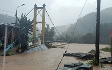 Đây là nguyên nhân khiến miền Trung mưa lớn kỷ lục, lũ trên sông Thu Bồn vượt đỉnh lịch sử
