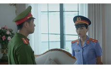 'Lằn ranh' tập 2: Phó bí thư tỉnh từ chối nhận quà, cảnh báo cấp dưới không quan hệ sâu với doanh nghiệp