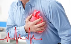 Đừng bỏ qua cơn đau thắt ngực: Điểm mặt 3 thói quen tưởng vô hại hằng ngày đang âm thầm gây hại tim