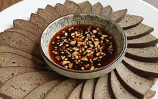 Gan lợn - món ăn gây tranh cãi, 5 cảnh báo cần lưu ý