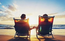 Bí quyết nghỉ hưu thoải mái ở tuổi 38: Cặp vợ chồng cắt 2 khoản chi 'ngầm' ai cũng đang lãng phí