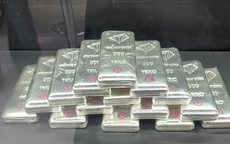 Giá bạc hôm nay 17/10: Áp lực giảm giá mới khi Chính phủ Mỹ mở cửa, giá giao dịch trong nước về ngưỡng 53 triệu đồng/kg