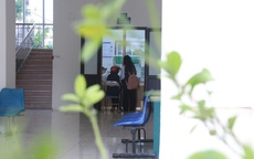 Hành trình âm thầm của những người ‘giữ lửa’ cho bệnh nhân HIV