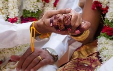 Sợ hãi cảnh ẩu đả của gia đình chú rể, cô dâu quyết định hủy hôn