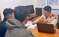 Danh tính lái xe tải làm đổ bùn nhão xuống đường khiến nhiều xe máy trượt ngã ở Hà Nội