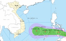 Áp thấp nhiệt đới gần Biển Đông khả năng mạnh thành bão, miền Trung lại sắp bị ảnh hưởng?