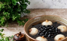 Mẹ tôi đã nấu 3 món này từ loại củ có đầy ngoài chợ nhưng giúp cả nhà giải độc, kháng khuẩn, chống ho và giảm khô họng cực tốt