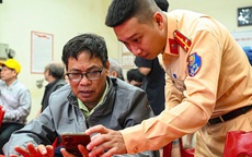 Cục CSGT nhận trách nhiệm về việc chậm cấp bằng lái PET