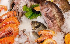 Quan niệm sai lầm về kiêng khem trong chế độ ăn uống của mẹ sau sinh