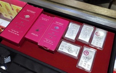 Giá bạc hôm nay 01/12: Thị trường quốc tế tiếp tục lập đỉnh mới, kéo giá trong nước vượt ngưỡng 59 triệu đồng/kg