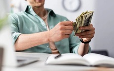 Ba điều quyết định ví tiền của bạn dày hay mỏng