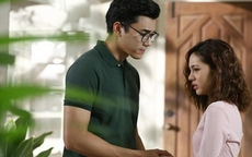 Tối nào hàng xóm cũng đứng trước cửa nhà tôi 3 phút, hôm biết được lý do tôi chột dạ vô cùng