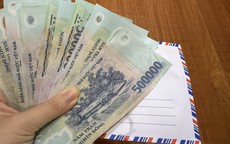 Thông gia Việt kiều bay về dự đám tang, gửi phong bì khiến gia đình náo loạn