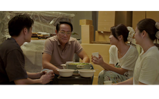 Không thể trả lãi ngân hàng, ông Phi ngậm ngùi bán căn nhà đầy ắp kỷ niệm