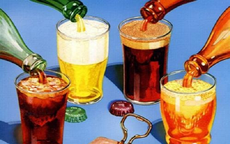 Ăn trước các thực phẩm này trên bàn ăn sẽ giúp uống rượu không bị say 