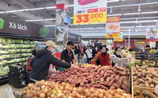 Thị trường bán lẻ Hà Nội sôi động dịp Giáng sinh, siêu thị đồng loạt tung ưu đãi kích cầu