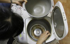 Cách vệ sinh nồi cơm điện trong vòng nốt nhạc khiến vi khuẩn không lây lan