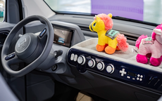 Xe ô tô giá 199 triệu đồng ở Việt Nam thiết kế xinh xắn, trang bị tiện ích rẻ hơn cả Kia Morning, Hyundai Grand i10, chỉ như Honda SH thích hợp đi trong đô thị