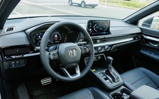 Giá lăn bánh Honda CR-V giảm mạnh, thấp kỷ lục, xứng danh SUV hạng C rẻ nhất, Mazda CX-5, Hyundai Tucson 'sốt vó' lo doanh số