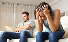 6 kiểu phản bội còn 'đau' hơn cả ngoại tình, rất khó được tha thứ