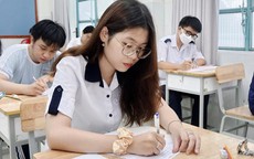 Hàng nghìn thí sinh bắt buộc phải nắm rõ quy định này khi làm bài thi tốt nghiệp THPT 2025, tránh mất điểm oan