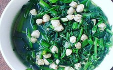 3 loại rau dễ 'ngậm thuốc trừ sâu' nhất chợ, nhất là cái số 1