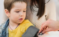 Trẻ có nguy cơ tăng huyết áp nếu mẹ bị béo phì, đái tháo đường và tăng huyết áp khi mang thai
