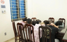 Nam Định: Bắt hai đối tượng cưỡng đoạt tiền nhân viên quán karaoke