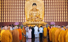 Người dân được chiêm bái xá lợi trái tim Bồ tát Thích Quảng Đức từ ngày 6/5