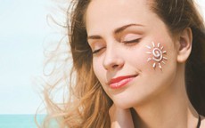 Cách bảo vệ da trong mùa hè