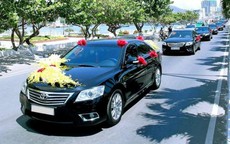 Chú rể ngỡ ngàng vì hành vi đáng xấu hổ của anh cô dâu trong ngày cưới