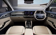 Xe ô tô đa dụng MPV 7 chỗ giá 307 triệu đồng đẹp sang trọng, xịn như Mitsubishi Xpander, rẻ ngang Kia Morning có gì đặc biệt khi ra mắt ở Ấn Độ?