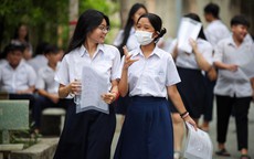 Điểm chuẩn lớp 10 trường chuyên 'hot' của TPHCM cao nhất là 33,75 điểm