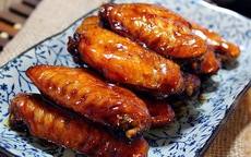 Phụ huynh muốn sĩ tử 'bay cao, bay xa' thì nên cho con ăn gì?