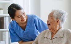 Đưa mẹ vào viện dưỡng lão mỗi tháng hơn 20 triệu đồng, sao lại nói tôi bất hiếu?
