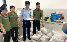 Triệt phá cơ sở sản xuất thức ăn cho mèo có dấu hiệu giả thương hiệu