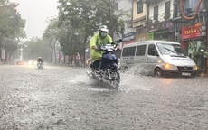 Tin sáng 18/6: Bắc Bộ nắng nóng, chiều tối và đêm có mưa; chưa xử phạt hộ kinh doanh trong thời gian đầu triển khai hóa đơn điện tử