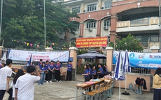 Hàng nghìn sinh viên tham gia 'tiếp sức mùa thi' ở TPHCM