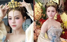 Cô dâu ở TPHCM xinh như búp bê, đầu đội vương miện làm từ 10 cây vàng