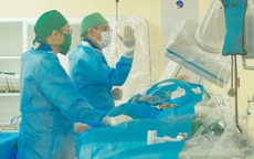 Người đàn ông bị nhồi máu cơ tim cấp lúc nửa đêm được cứu sống nhờ làm tốt việc này