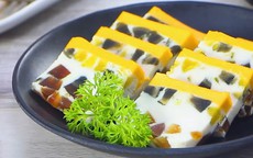 Loại trứng 'đen sì' khiến nhiều người chê, là 'siêu thực phẩm' bổ dưỡng hiếm có